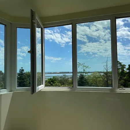 Zornitsa Sunrise Sea View Free Parking Apartment *